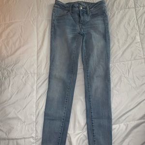 American Eagle skinny jeans